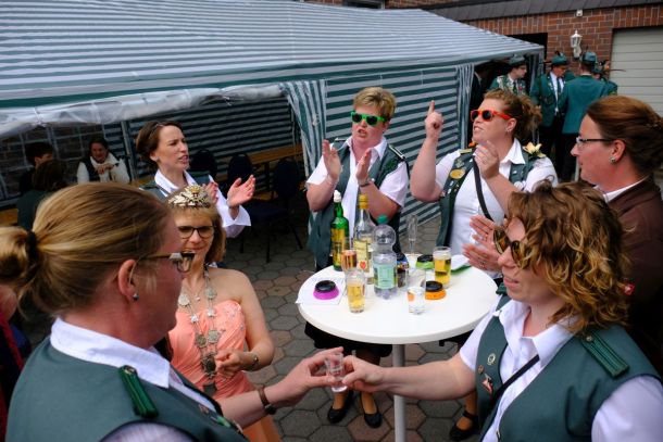 image125.jpg