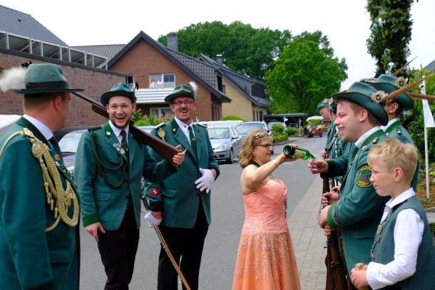 image123.jpg