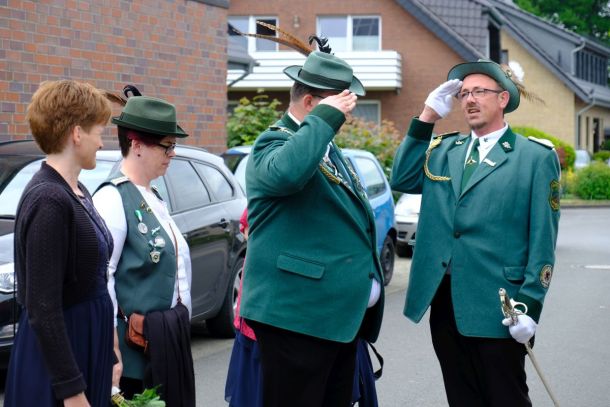image112.jpg